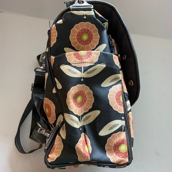 Petunia Pickle Bottom Boxy Backpack Happiness In Hamburg  display picture 2